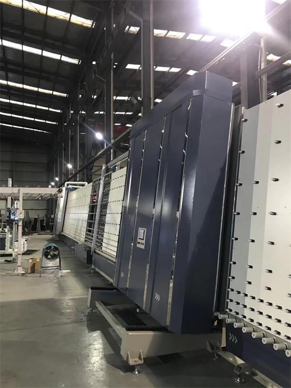 中空玻璃加工設備的發展要注意什么？